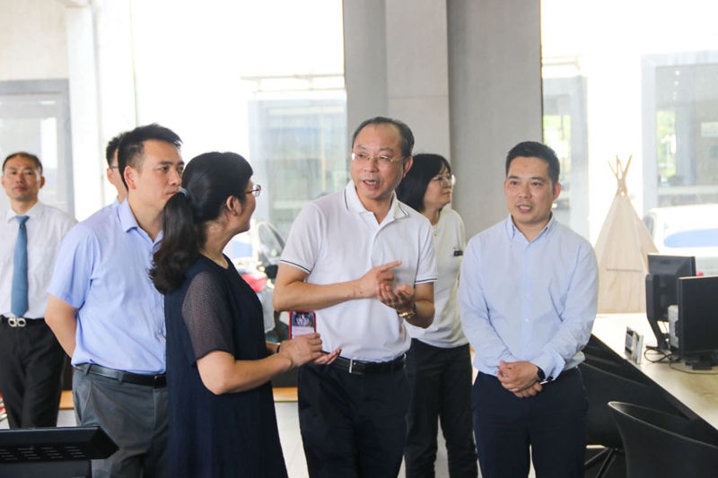 林昌斌赴紹興、寧波慰問一線員工